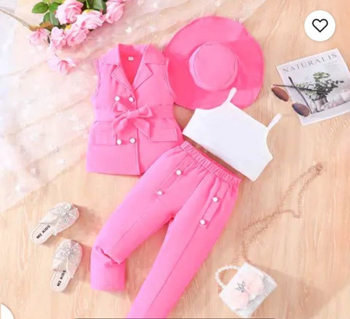 Ensemble fille, quatre pièces, nouvelle tendance, 3 ans, 4ans, 5ans, 7ans. 8 ans.