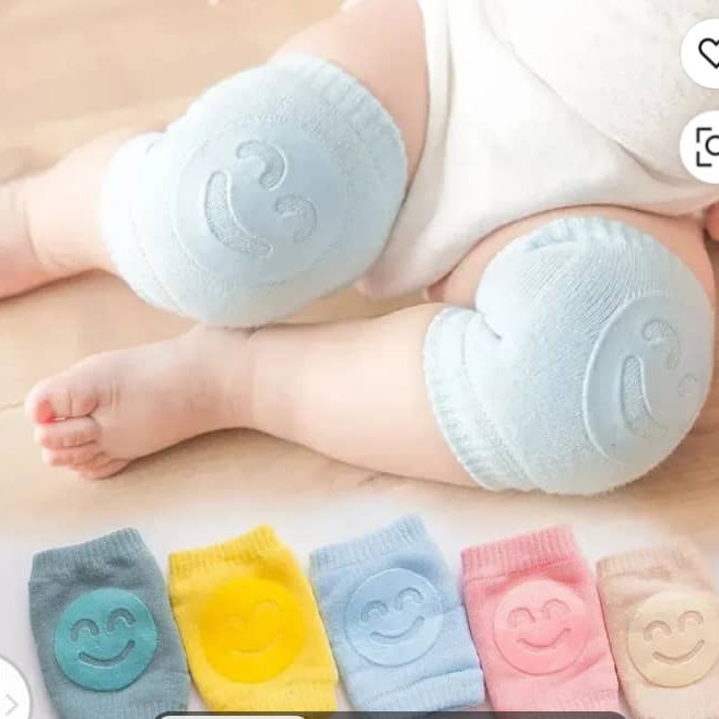 Genouillères, facile à mettre au bébé. Très pratique